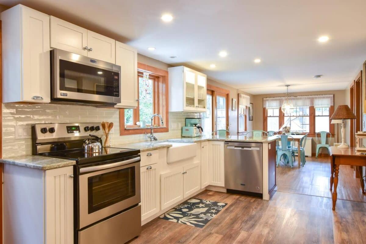 2-Min Walk To The Beach Dog Friendly Eastham Exterior photo